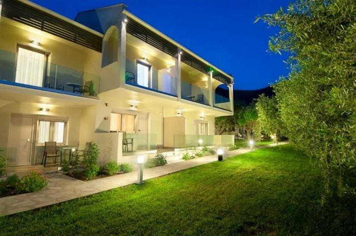 Aparthotel Louloudis Fresh-Adults Only Skala Rachoni  Esterno foto